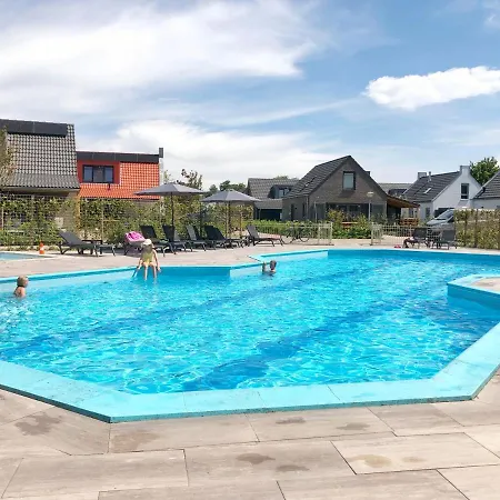 555 Op Recreatiepark De Wielen Chalet *