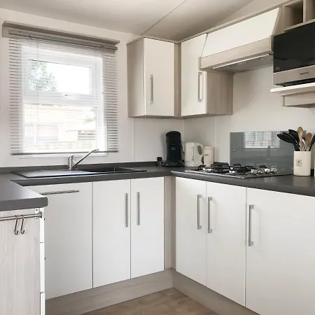 555 Op Recreatiepark De Wielen * Sint Maarten