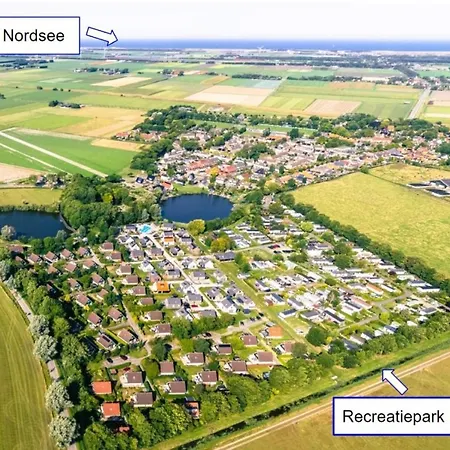 Chalet 555 Op Recreatiepark De Wielen *