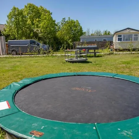 555 Op Recreatiepark De Wielen *