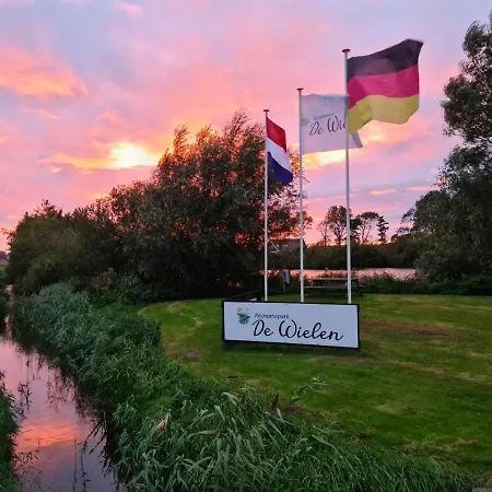 555 Op Recreatiepark De Wielen