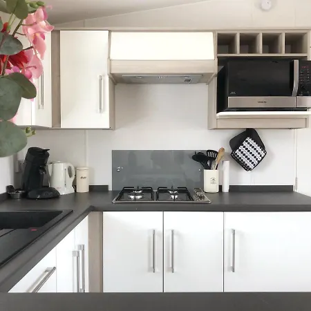 555 Op Recreatiepark De Wielen 荷属圣马丁