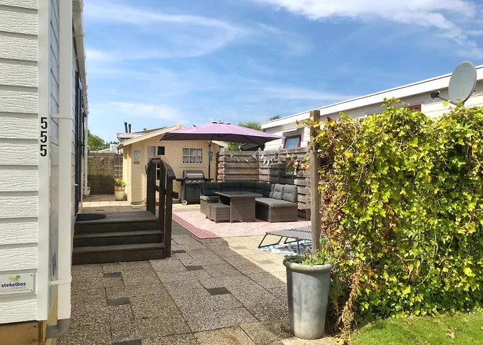 555 Op Recreatiepark De Wielen *